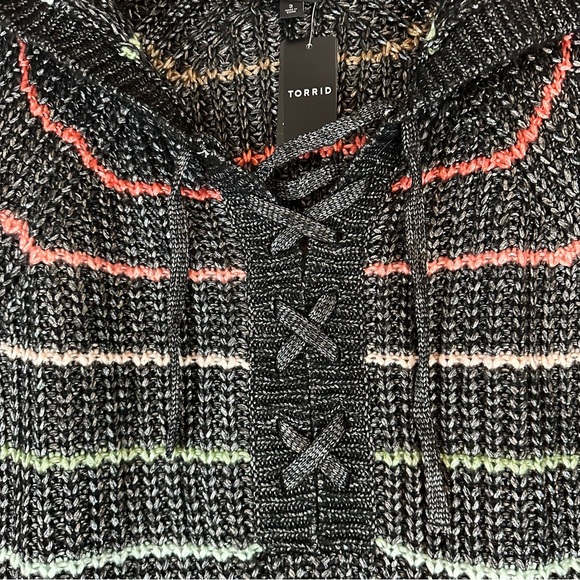 TORRID Women’s Size 3X 3 22-24 Sweater Multi Stripe Chunky Yarn Hoodie NWT - Picture 6 of 15